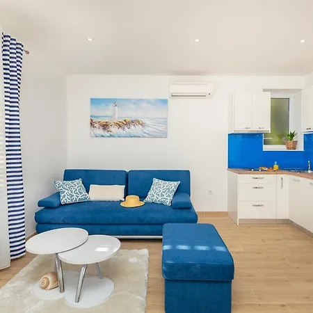 Apartamento Red And Blue *