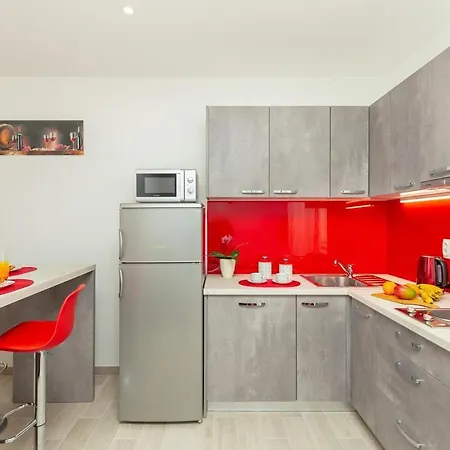 Apartment Red And Blue *